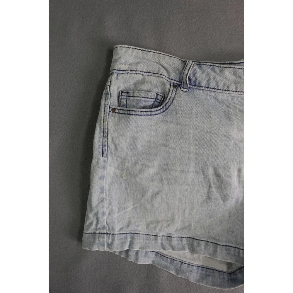 Elle Denim Shorts Light‎ Wash Minimalist Boho Y2K Blue Cotton Blend Size 12